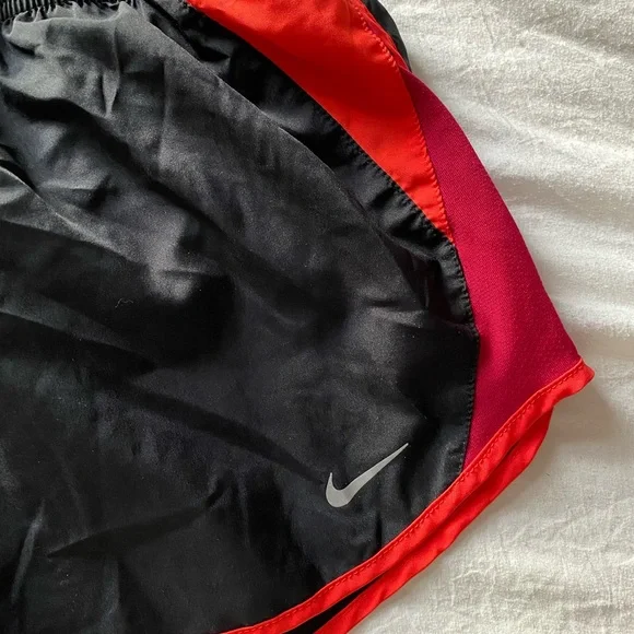 Black & Red NIKE running shorts - Picture 1 of 3
